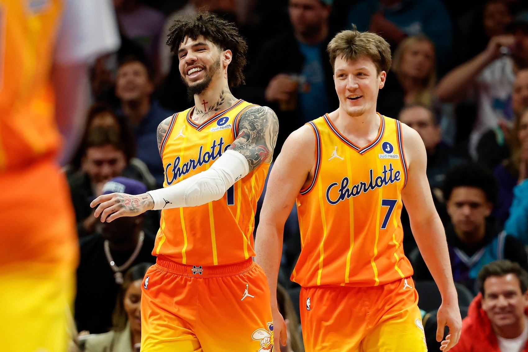 世界杯app下载-NBA彩经：湖人浇灭热火 骑士轻取公牛 快船再输鹈鹕 马刺大胜太阳